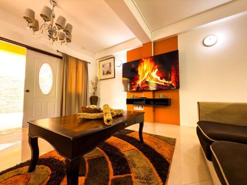 Urban Escape - 1Br 1Bth Condo in Reduit, Rodney Bay, Gros Islet