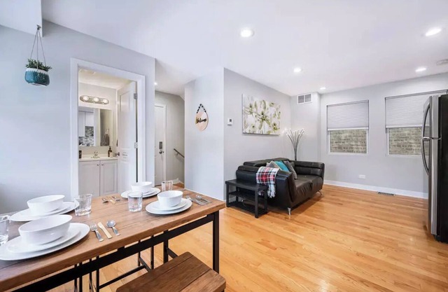 Urban Oasis in Heart of Chicago