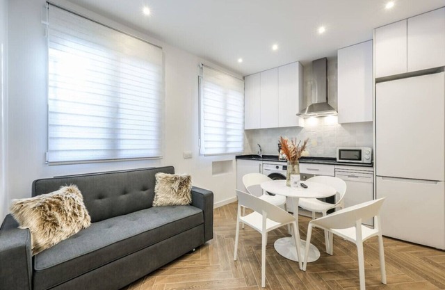 Urban Tranquility in Madrid with Modern Comforts