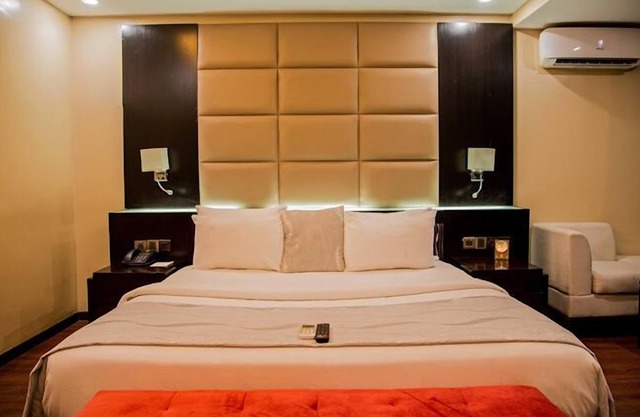 V City Lodge Hotel and Suites