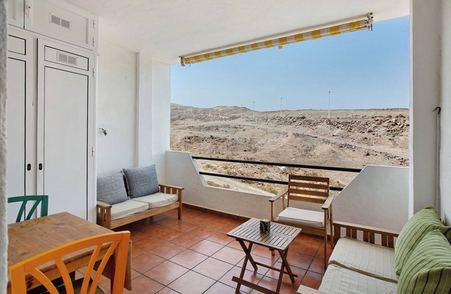 Vacatio Home El Rinconcito del Faro con vistas al mar, Wi-Fi y terraza