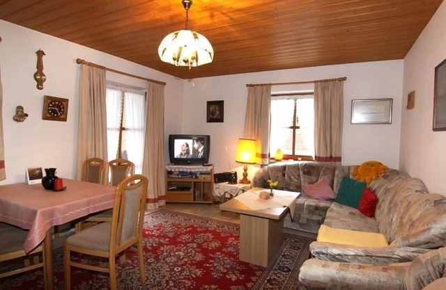 Apartamento, de 2 a 6 personas, 72 metros cuadrados, 2 dormitorios separados, balcón