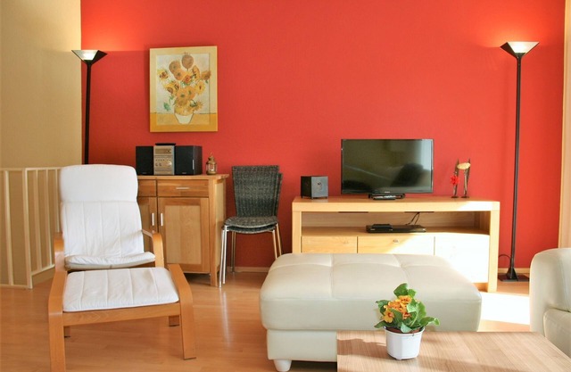 Vacation apartment/apartment for 6 guests with 85m² in Schenefeld (268948)