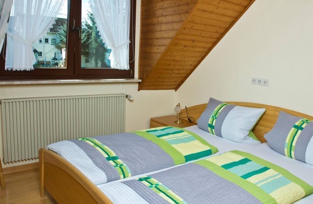 Apartamento "Domherr", ducha, WC, 2 habitaciones - Ferienwohnungen Veit