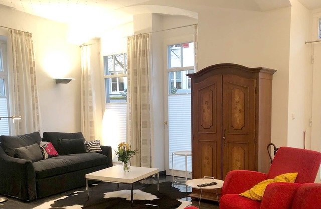 Acogedor estudio en la isla de Lindau, en una antigua casa de la ciudad. En la vida real.