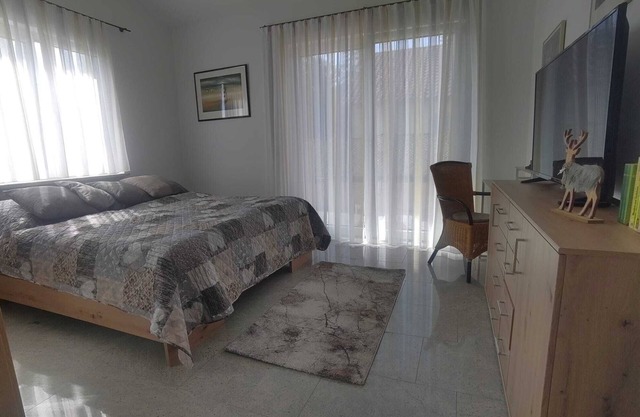 Vacation apartment with a great view and private roof terrace