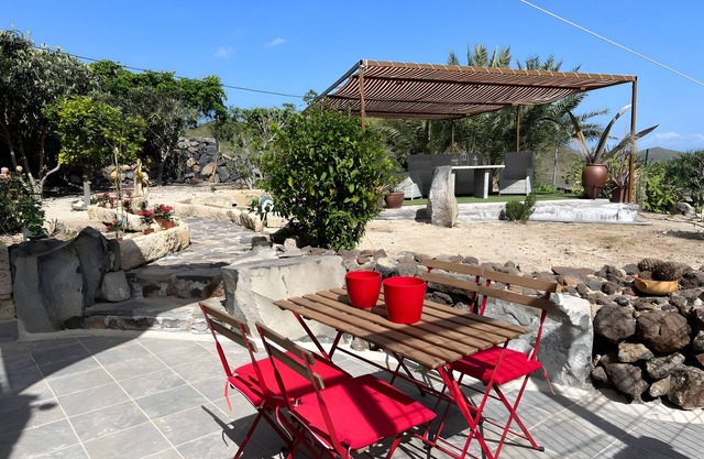 Vacation Home 'Mi Casita De Chimaca' with Mountain View, Wi-Fi and Air Conditioning