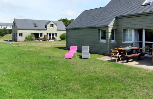 Casa de vacaciones Village des Dunes (CEZ311) en Créances - 6 personas, 3 dormitorios