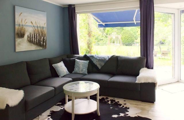 Apartamento con propiedad cercada, acceso directo al agua (Bodden), se admiten mascotas