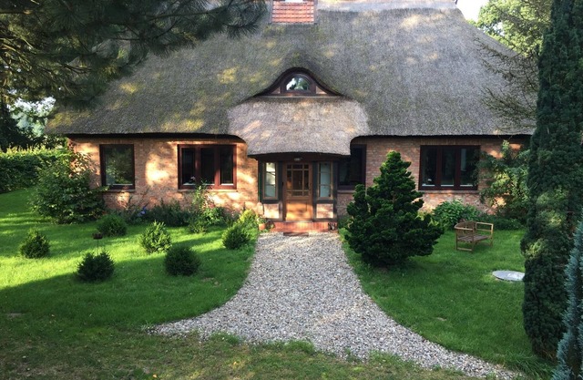 Vacaciones bajo techo de paja - Forsthaus Kölzin cerca de Zarrentin - Apartment Schaale