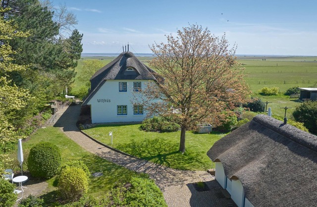 Vacation with dog, incl. swimming pool and sauna, upper floor over 2 levels up to 4 persons