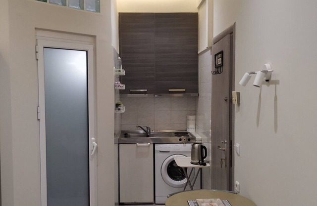 Vacations in Patra- sunshine Apartment (1ig)