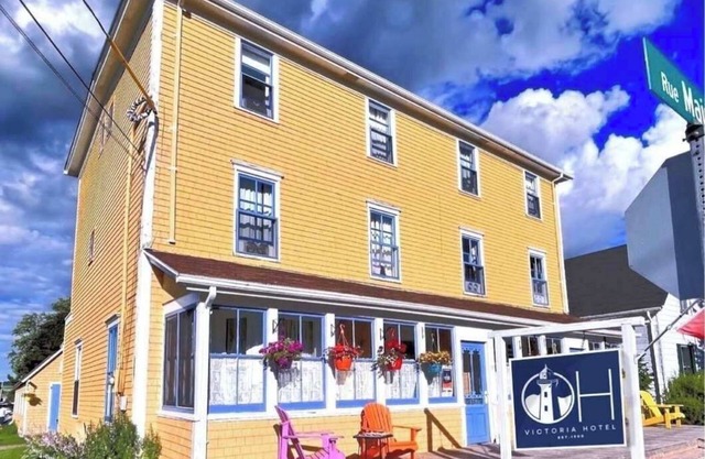 Valley Pearl Summary: