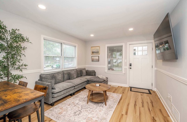 Valley Ridge Retreat – For 8