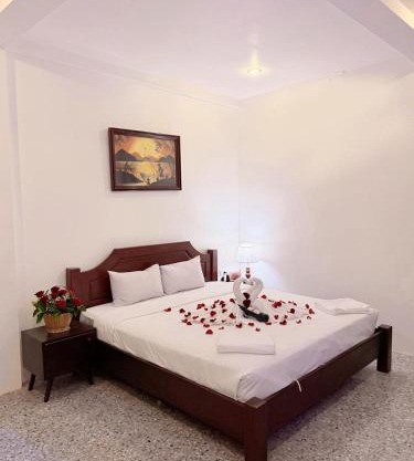 Vang Vieng Ruby Villa Hotel