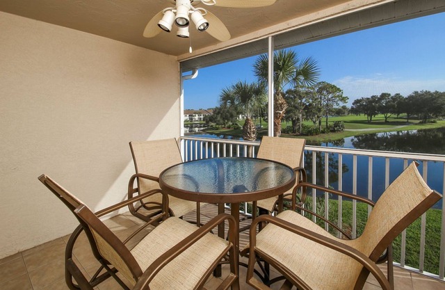 Veranda Barrington, Tee off Time