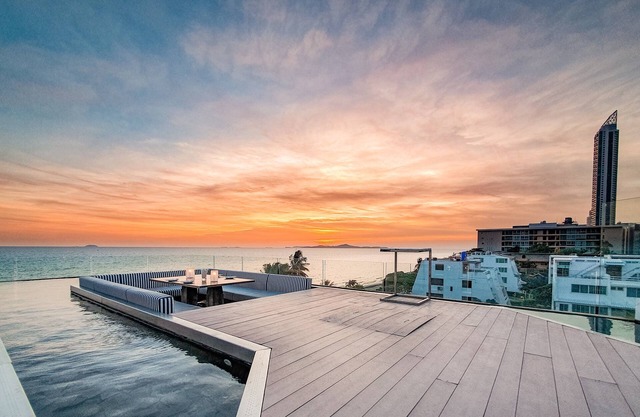 Veranda Beachfront Residence Pattaya