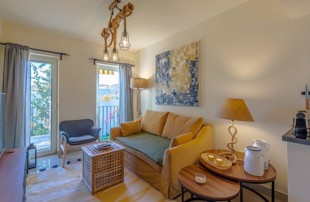 Vesta - Luxury APT - 2BR - Veranda