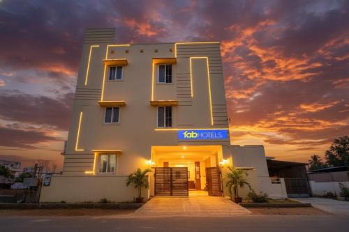 Via Aarudras Residency - Nr Coimbatore Airport