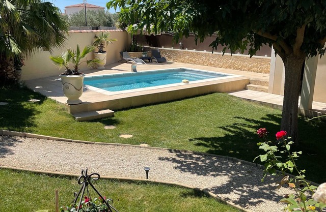 Villa 140 m2 With Swimming Pool sun