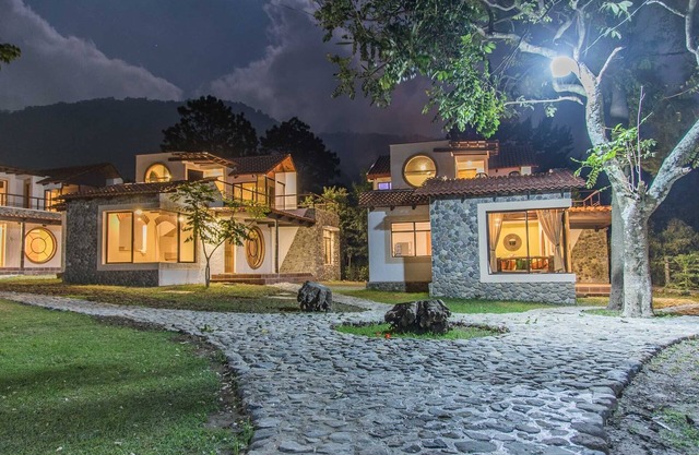 VILLA JUCANYA 4, 100% SANITIZED