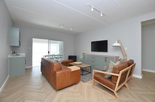 Villa 65