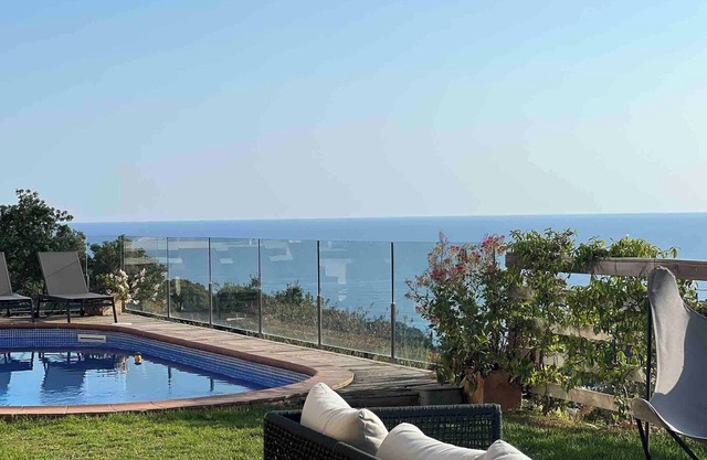 Villa '8 Couchages Piscine Vue Mer' con vistas al mar, Wi-Fi y aire acondicionado