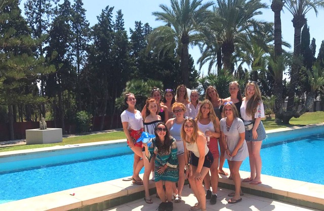 Villa 8 habitaciones máximo 30 personas con piscina y a 5 minutos de la playa