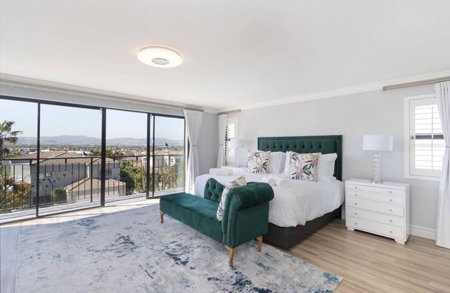 Villa Balmoral 14 - Seis Habitaciones Casa, Capacidad 12