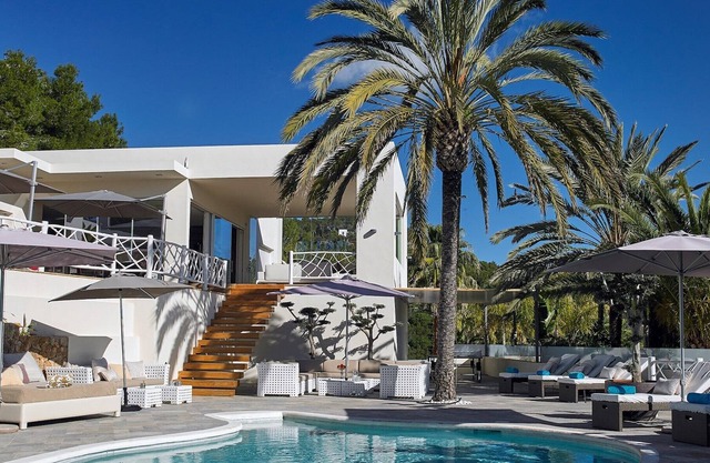 Villa Belinda - Cinco Habitaciones Villa, Capacidad 9