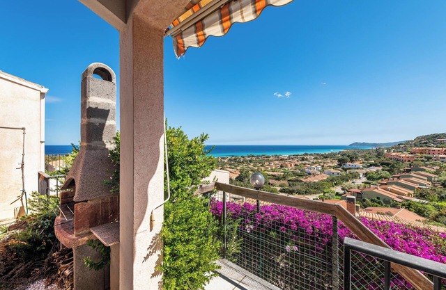 Villa "Birgit" con vistas al mar, vistas a la montaña, aire acondicionado y terraza