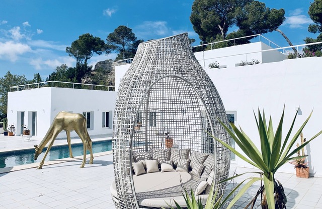 Villa Carrousel - soundsystem + decks included - best views