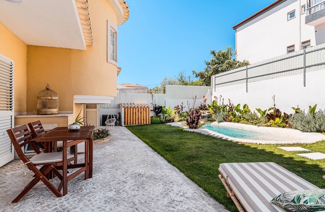 Villa 'Casa Do Rei - Charneca' con piscina privada, terraza privada y Wi-Fi