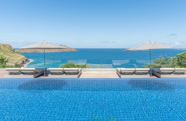 Villa Ciel D'Azur | Ocean Front - Located in Fabulous Anse des Cayes with Private Pool