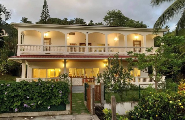 Peaceful Villa- Private Pool and Serene Escape in Nature