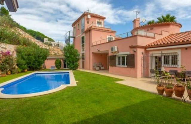 Villa de Luxe à Begur Vue Mercon vistas al mar, Wi-Fi y aire acondicionado