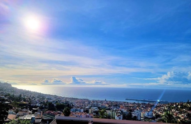 Villa dos Saltos - Sea View by Rentallido