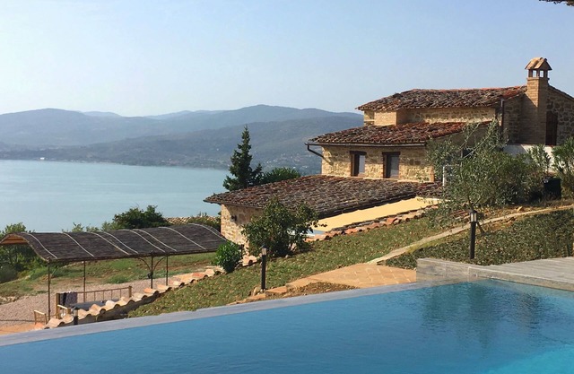 Villa en Cortona con piscina privada