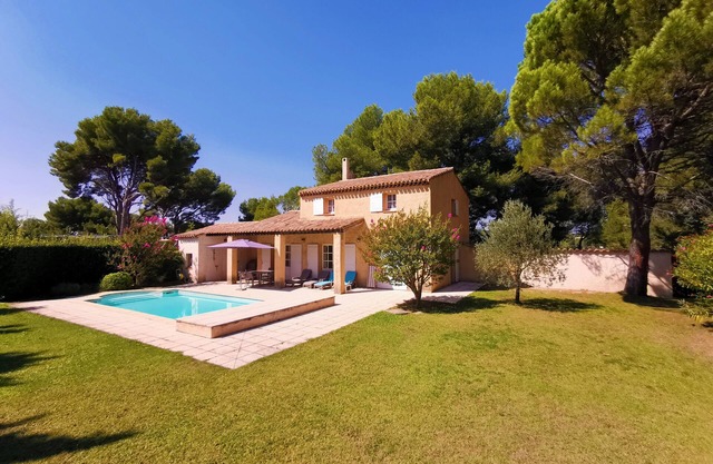Villa en Eguilles, Provenza (casi sólo se puede llegar por teléfono)
