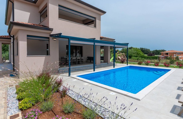 Villa Karina Near Poreč