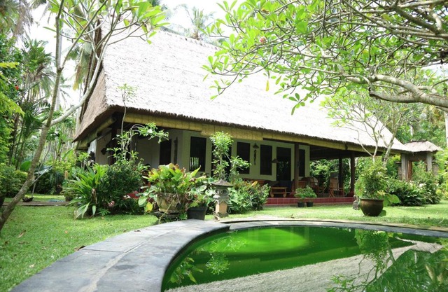 Villa Kharisma Medewi