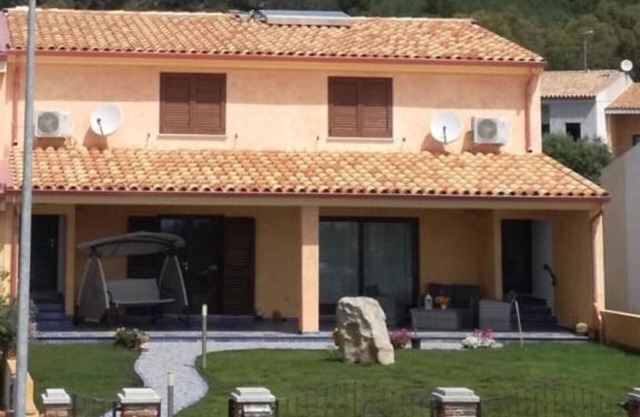 Villa Le Torri Porto Corallo