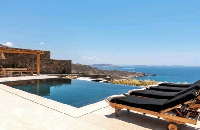 Villa 'Lion' con vistas al mar, Wi-Fi y aire acondicionado
