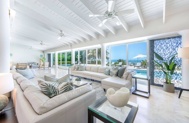 Villa Mora: Luxe Beachfront Villa w/ Backyard Snorkeling, Pool, Spa + Outdoor Kitchen