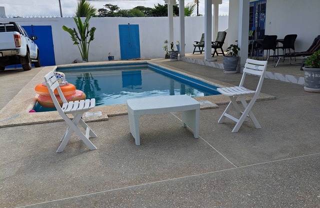 Villa Neuve, Aérée et Confortable