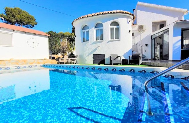 Villa Nogal Pinar de Campoverde by Villas&You