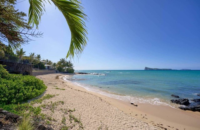 Villa Océana,2 bedrooms, sea view and beach access