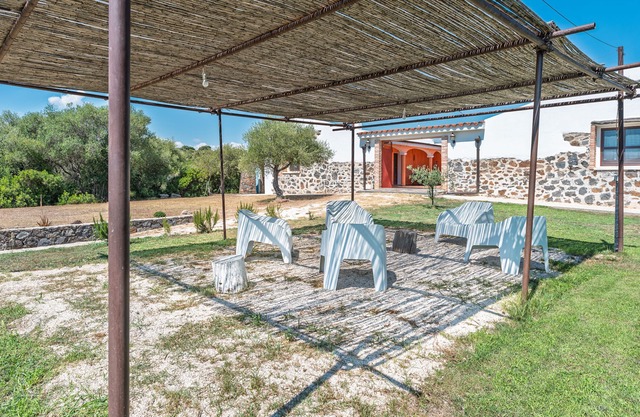 Villa 'Pedduzza' con vistas al mar, terraza privada y Wi-Fi