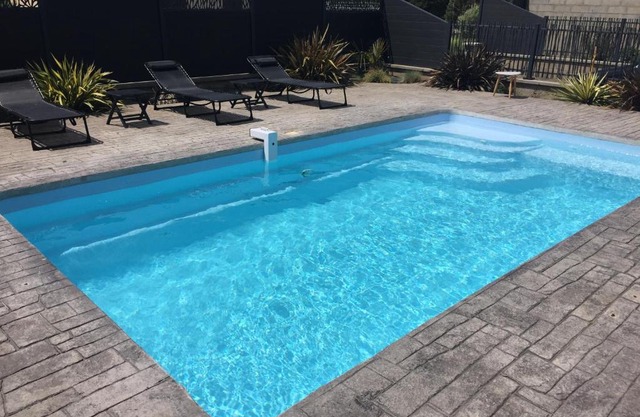 Villa privative 3 chambres et piscine priv près Carcassonne