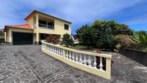 Villa Serrão, By OP